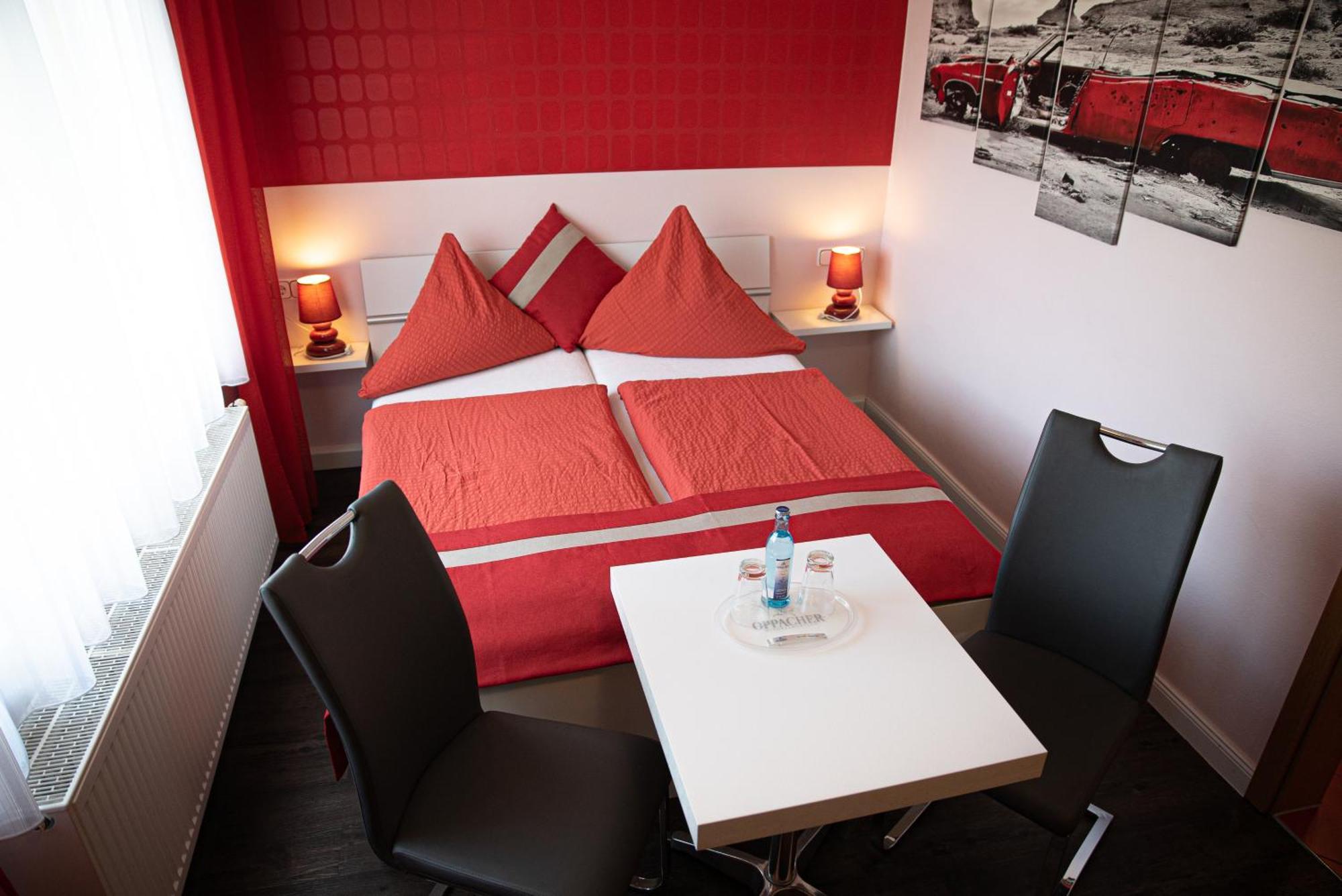 Guest house Ruessel-pub 3*