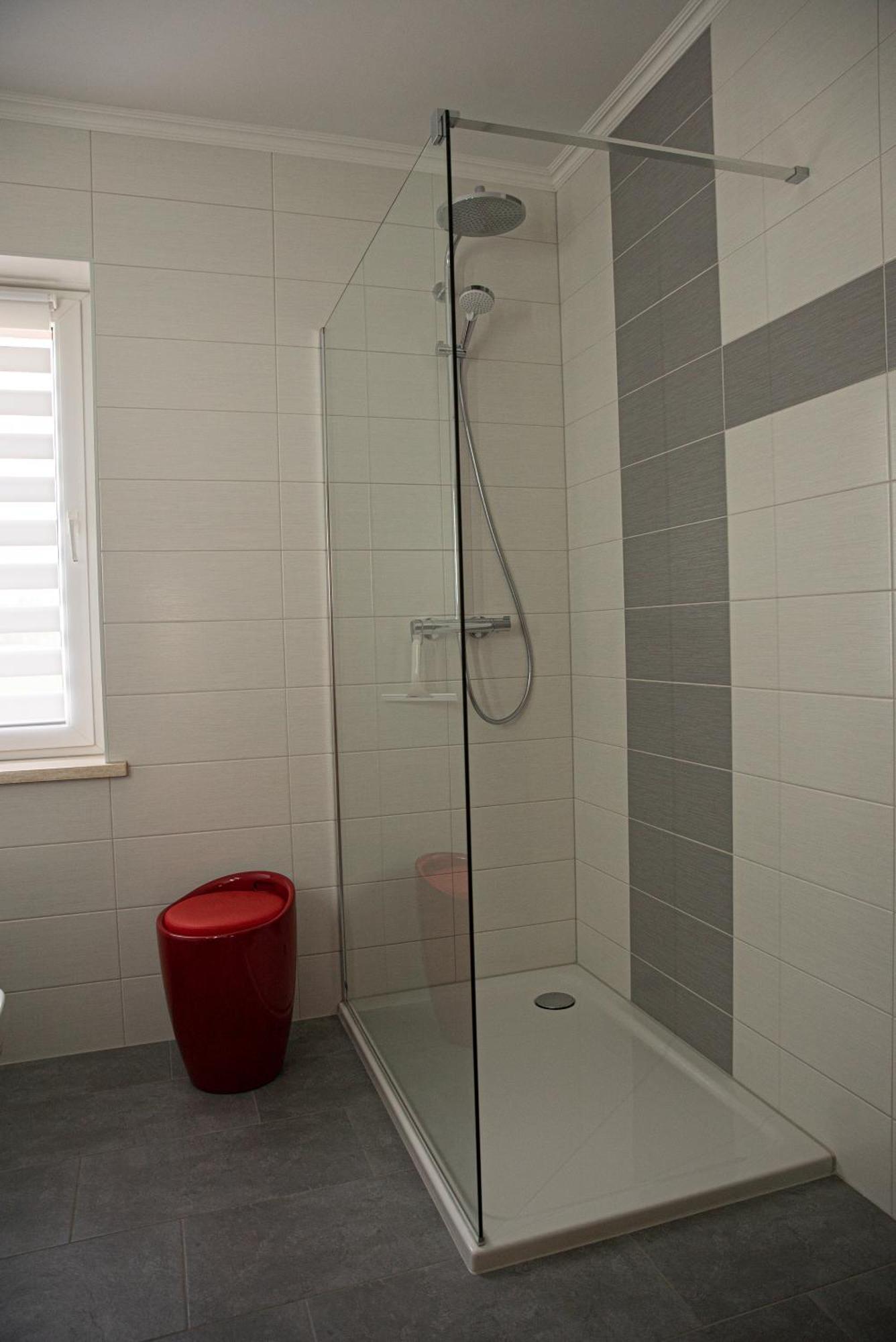 Guest house Ruessel-pub 3*